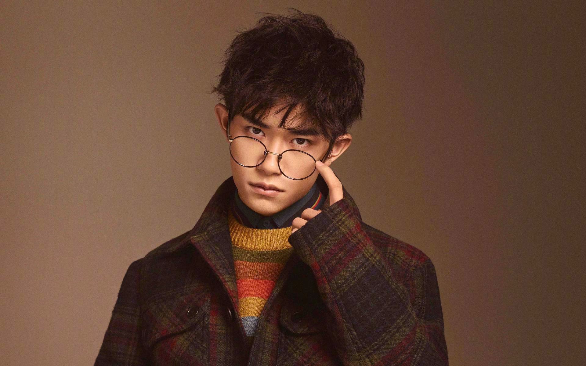 kaiyun.com-女子仰泳再演三国杀 麦基翁小胜史密斯